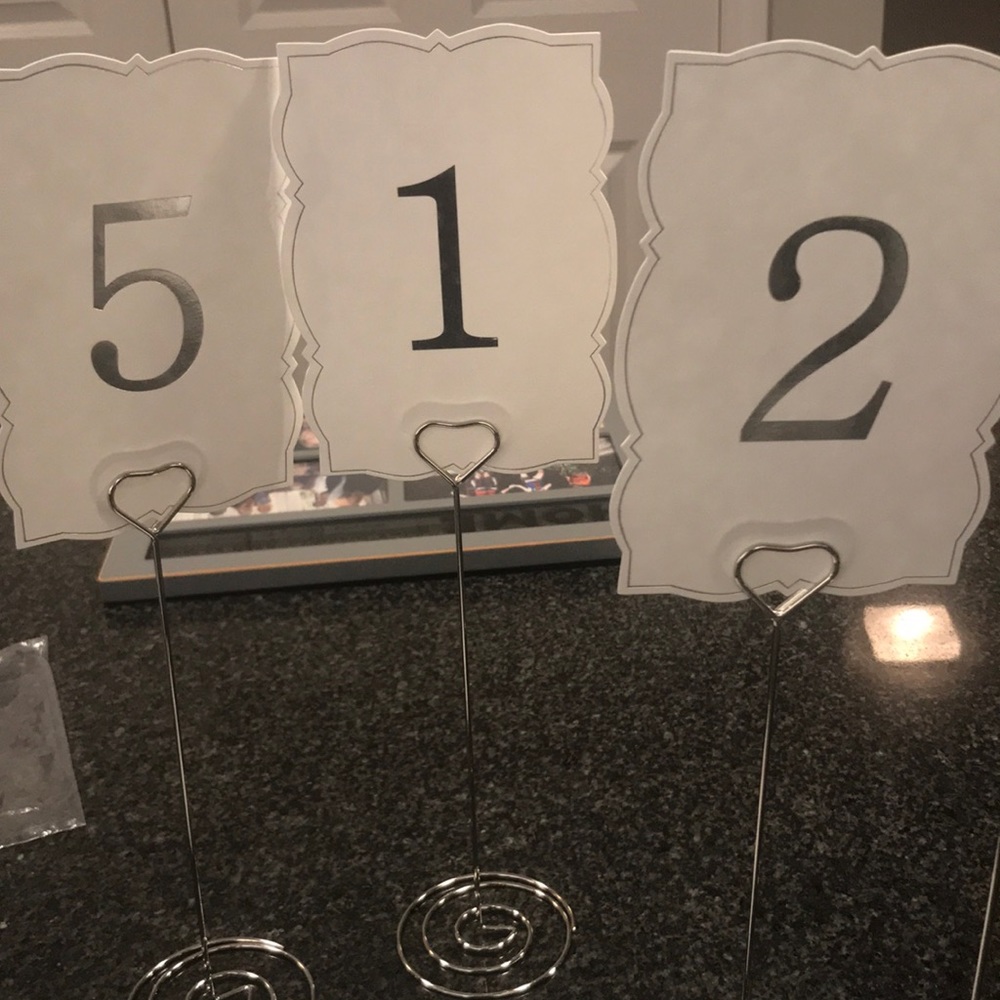 Table settings and holders